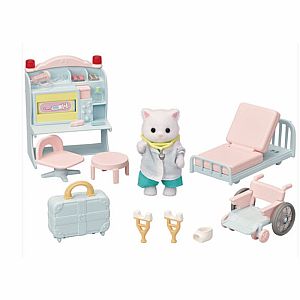 Calico Critters Doctor's Starter Set