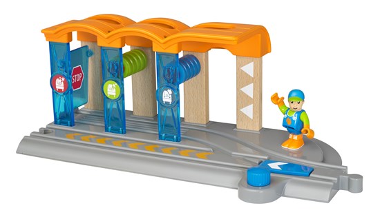 Brio train car 2025 wash